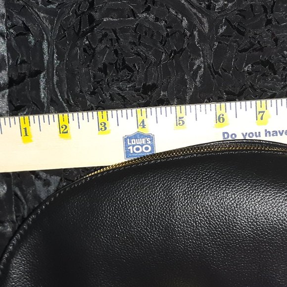 (( Listing # 103 )) Joy & Iman Purse - Picture 13 of 15